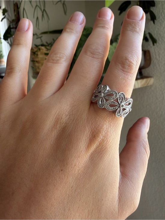 Jewelry - Vintage Designer SW  Floral Sterling Silver Ring - Sz 8.5